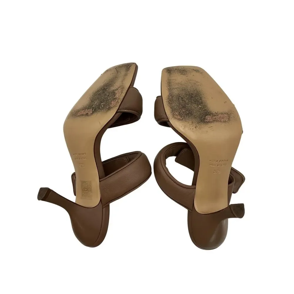 Gia Borghini Padded Tan Pernille Teisbaek Two Strap Sandal Size 37.5 EU / 7.5 US